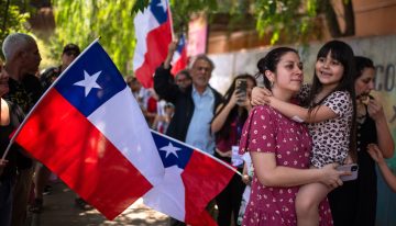 La comunista Jeannette Jara y el ultraderechista José Antonio Kast se disputarán la presidencia de Chile