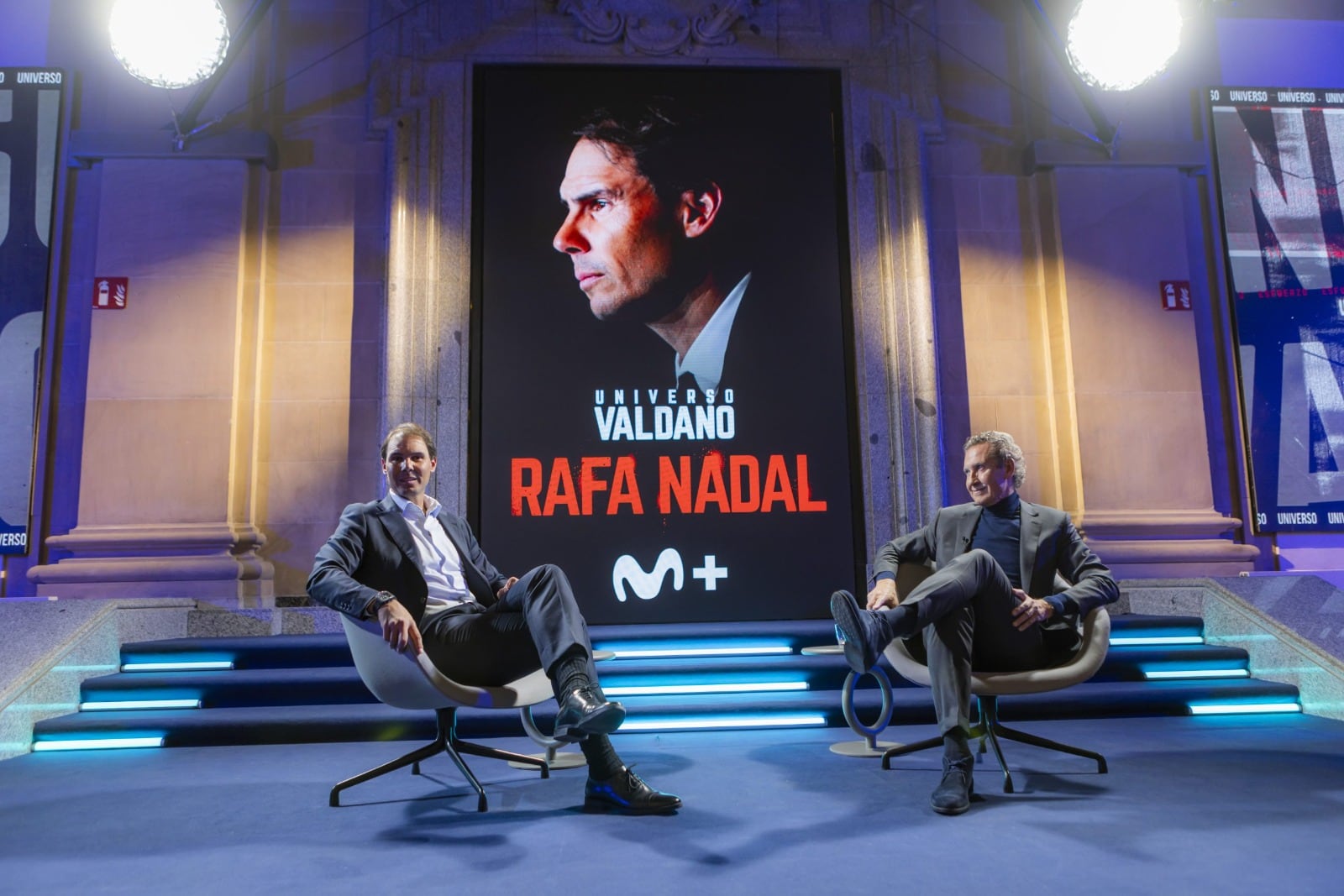 Rada Nadal junto a Jorge Valdano, durante el rodaje de la entrevista para Universo Valdano.