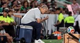 En Uruguay no tuvieron piedad con Marcelo Bielsa tras la goleada sufrida ante Estados Unidos: «Paliza vergonzosa»