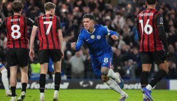 Enzo Fernández, amo del Chelsea en Stamford Bridge: conmovedor gesto con un niño y tremendo golazo contra Bournemouth