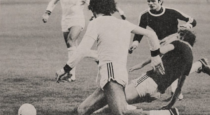 Argentina 1978: la Selección prueba el césped del Mundial y Maradona les hizo un gol a los titulares