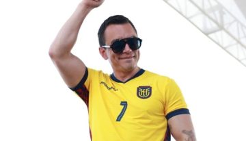 El presidente de Ecuador decretó feriado nacional luego del triunfo 2 a 1 de la selección de Beccacece frente a Alemania