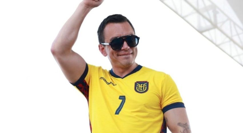 El presidente de Ecuador decretó feriado nacional luego del triunfo 2 a 1 de la selección de Beccacece frente a Alemania