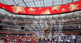 Estados Unidos, buen juego, goles y ‘celebrities’ ante una Paraguay con un ataque de nervios