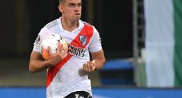 River cerró el regreso de Rafael Santos Borré y de un lateral uruguayo, mientras negocia por Beltrán