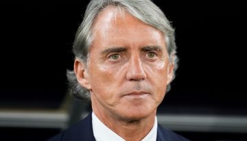 Roberto Mancini fue confirmado como nuevo DT de la Selección de Italia, tras el escándalo del «caso Pirlo» y la renuncia de Maldini