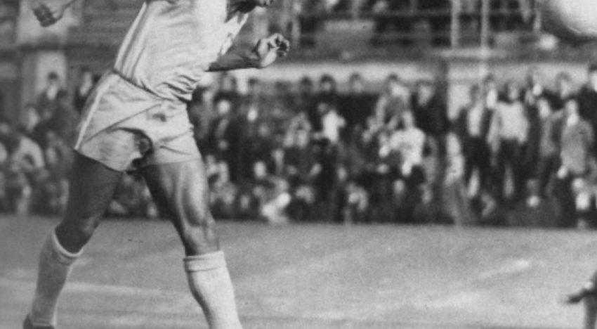 Escándalo en el Mundial por el indulto a un jugador de los Estados Unidos: el antecedente de Garrincha y por qué jugó la final del 62 tras ser expulsado