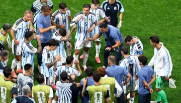 Walter Samuel reveló la arenga de Scaloni en la pausa de hidratación que inició la remontada de Argentina ante Egipto: «Fue increíble»
