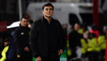 Gustavo Quinteros, preocupado por el mercado de Independiente: «Ojalá que los dirigentes lo puedan solucionar»