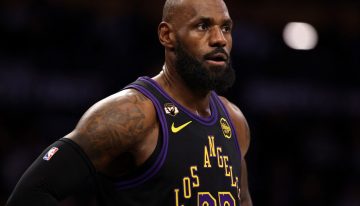 LeBron James tiene en vilo a la NBA, que no arma su calendario porque no sabe dónde jugará le superestrella