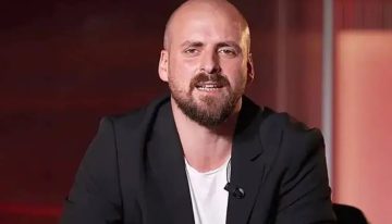 Detienen a un periodista turco por difundir información errónea sobre el mercado de pases