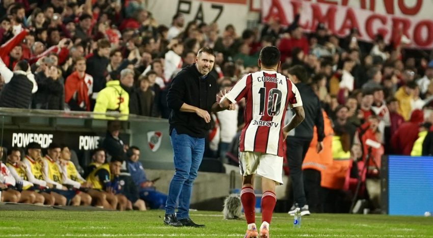 Coudet y River siguen rindiendo examen: tras el primer triunfo en la Liga, se viene un choque clave por Copa Sudamericana