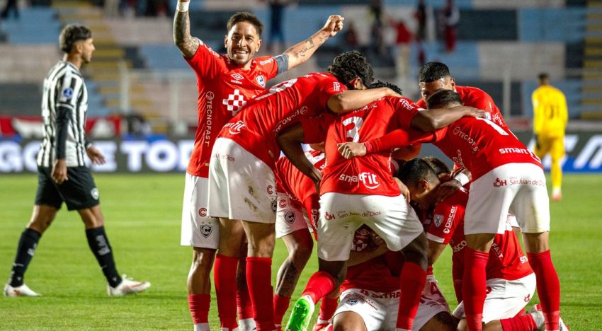 El sorprendente Cienciano que humilló 6-1 a Botafogo: cuatro argentinos y un polémico DT santafesino detrás de la hazaña