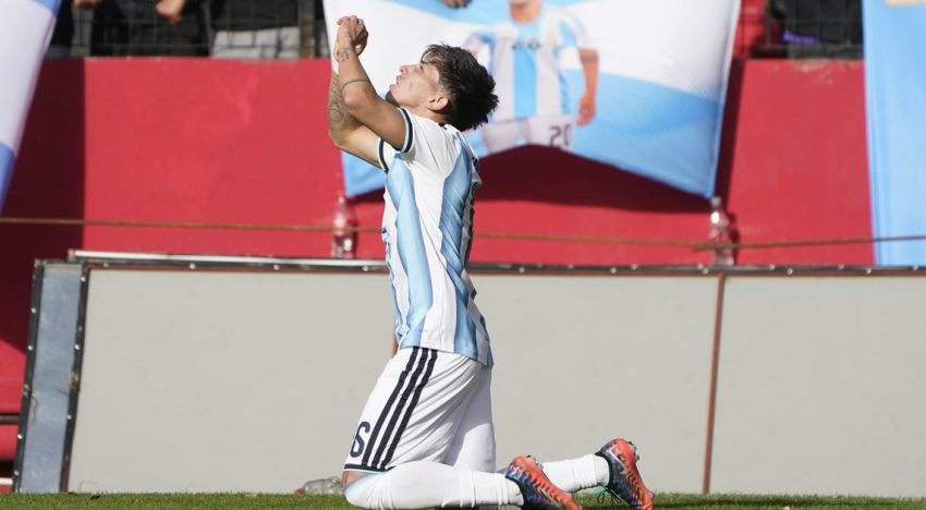 Golazo agónico y clasificación: la Selección Argentina Sub-19 se quedaba afuera del Suramericano, pero le empató a Venezuela en el último minuto y se metió en semis