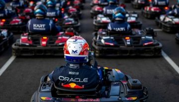 De qué se trata Max Verstappen vs 100 drivers: el piloto de Red Bull y uno de los retos más locos de su carrera