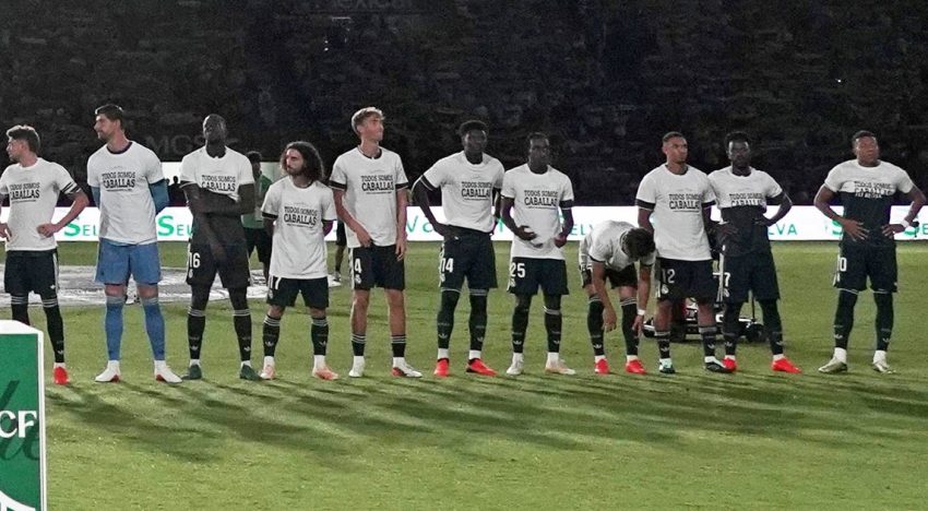 Durísimo ultimátum de los ultras del Real Madrid contra Mbappé, Vinícius y Konaté por la polémica con Ceuta: «Estos tres individuos…»
