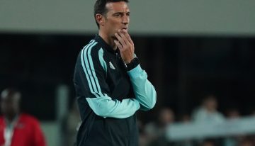 Lionel Scaloni reveló que sufre por la falta de entradas para ver a Messi y elogió a Burkina Faso: «Dignificaron el fútbol»