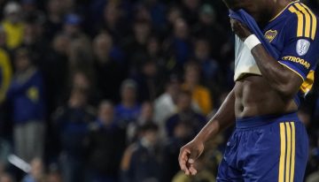 Boca perdió con Vasco: no aprovechó la expulsión, erró chances increíbles y tendrá que remontar de visitante para ser finalista de la Copa Sudamericana
