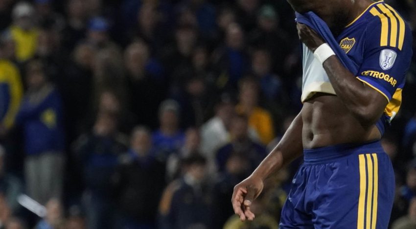 Boca perdió con Vasco: no aprovechó la expulsión, erró chances increíbles y tendrá que remontar de visitante para ser finalista de la Copa Sudamericana