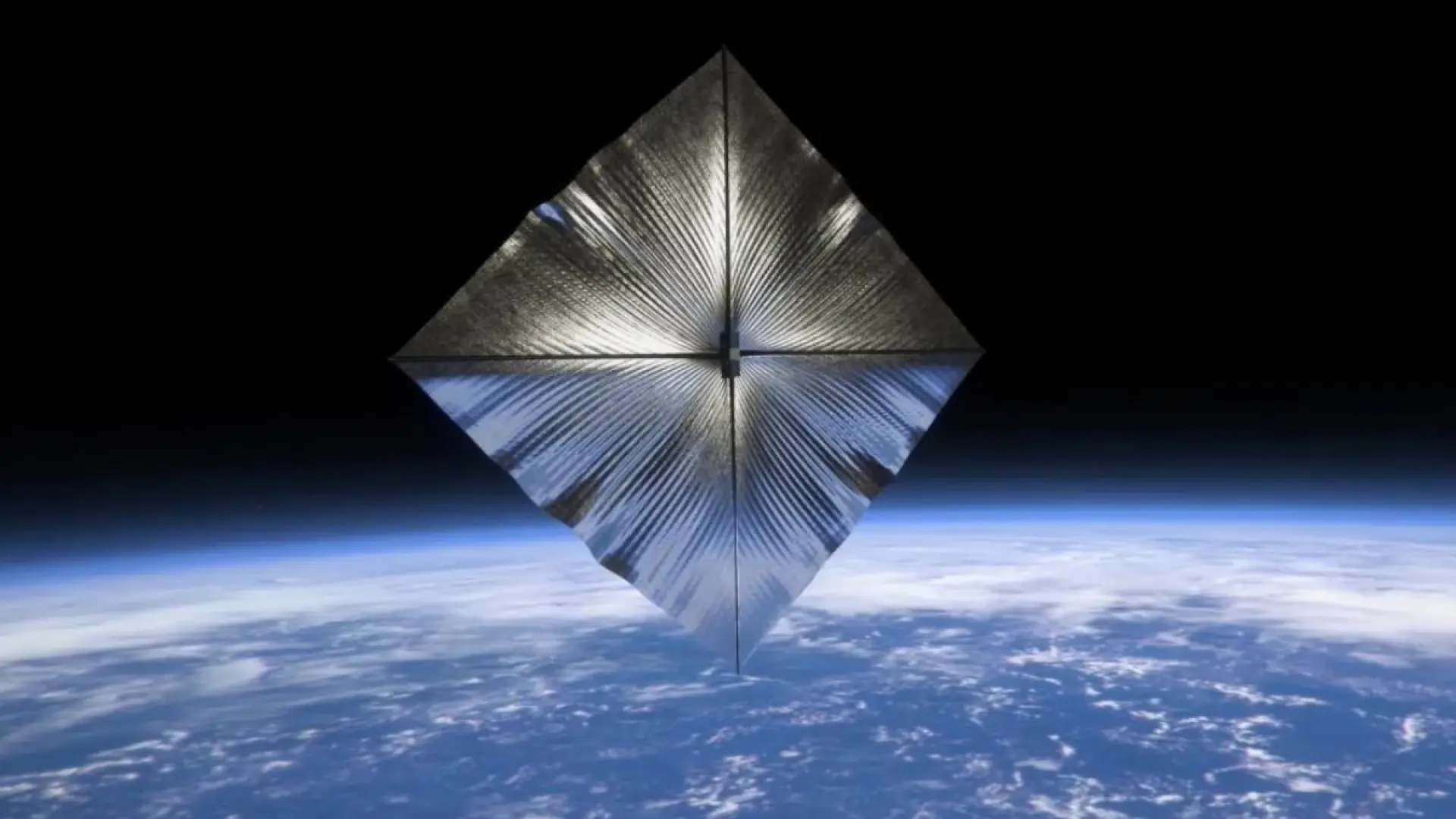 La NASA lanza su vela solar para hacer viajes espaciales propulsados por la luz del Sol
