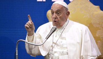 Papa Francisco: «No faltan perros y gatos, faltan hijos»