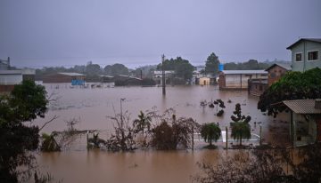 Lluvias se intensifican en sur de Brasil; situación puede empeorar