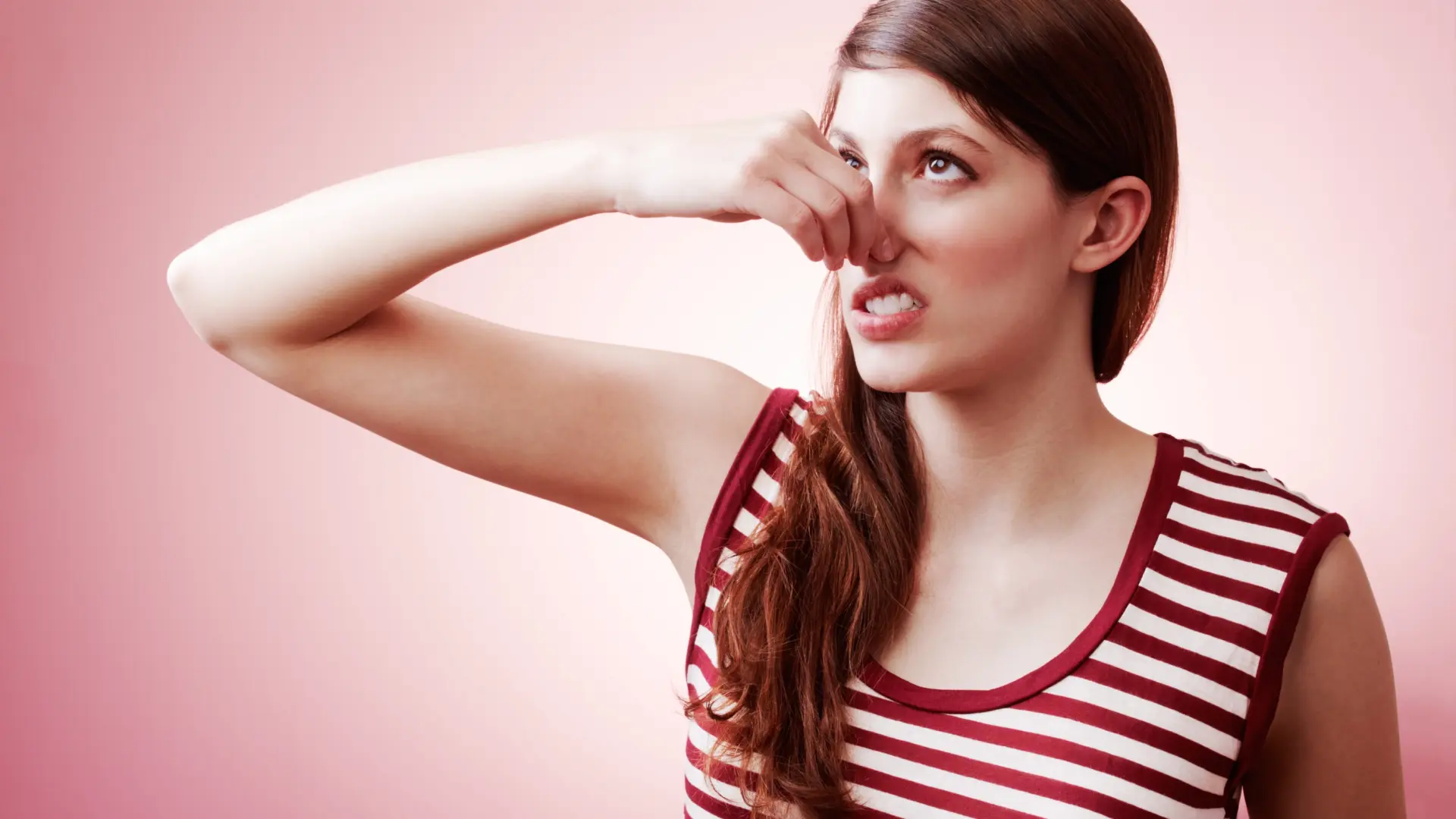 Lo que tu olor corporal dice de tu salud, según los médicos