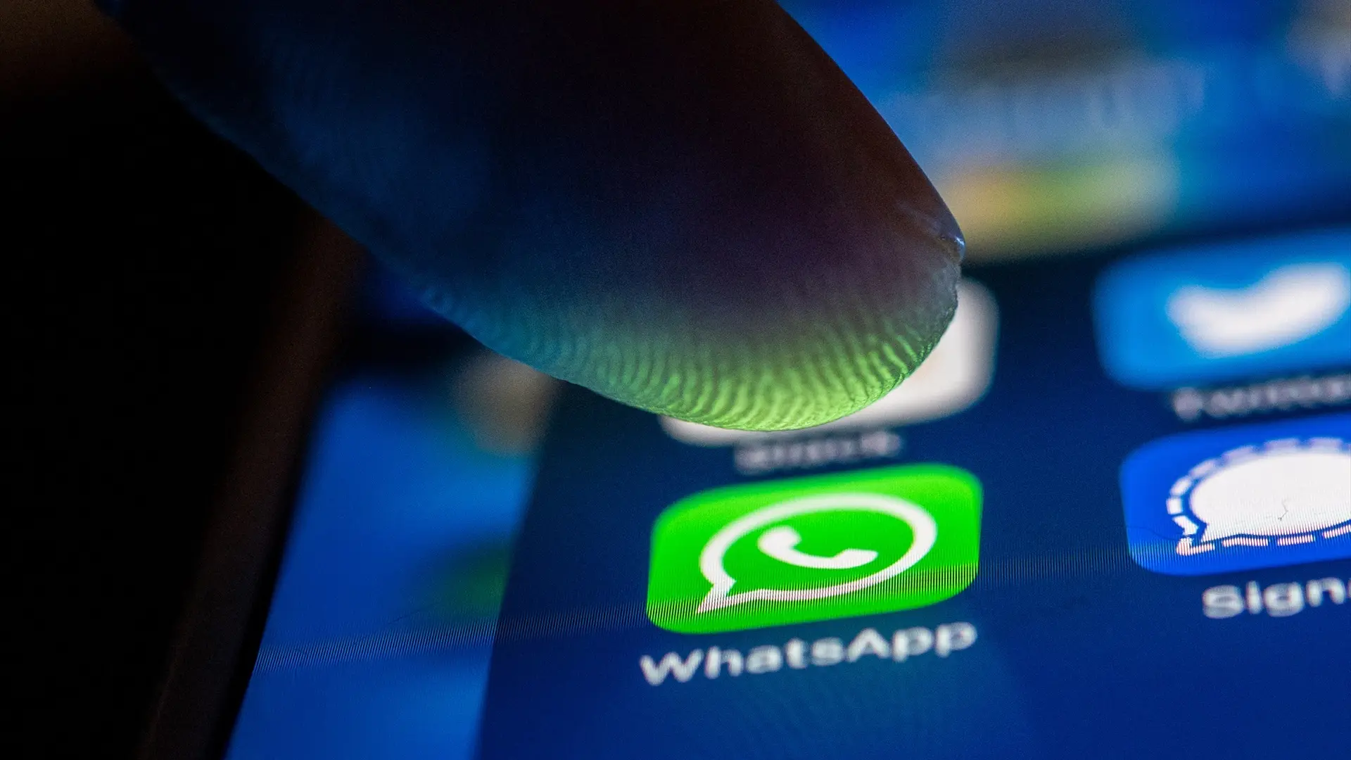 ¿WhatsApp favorece las infidelidades? La nueva función para ocultar conversaciones