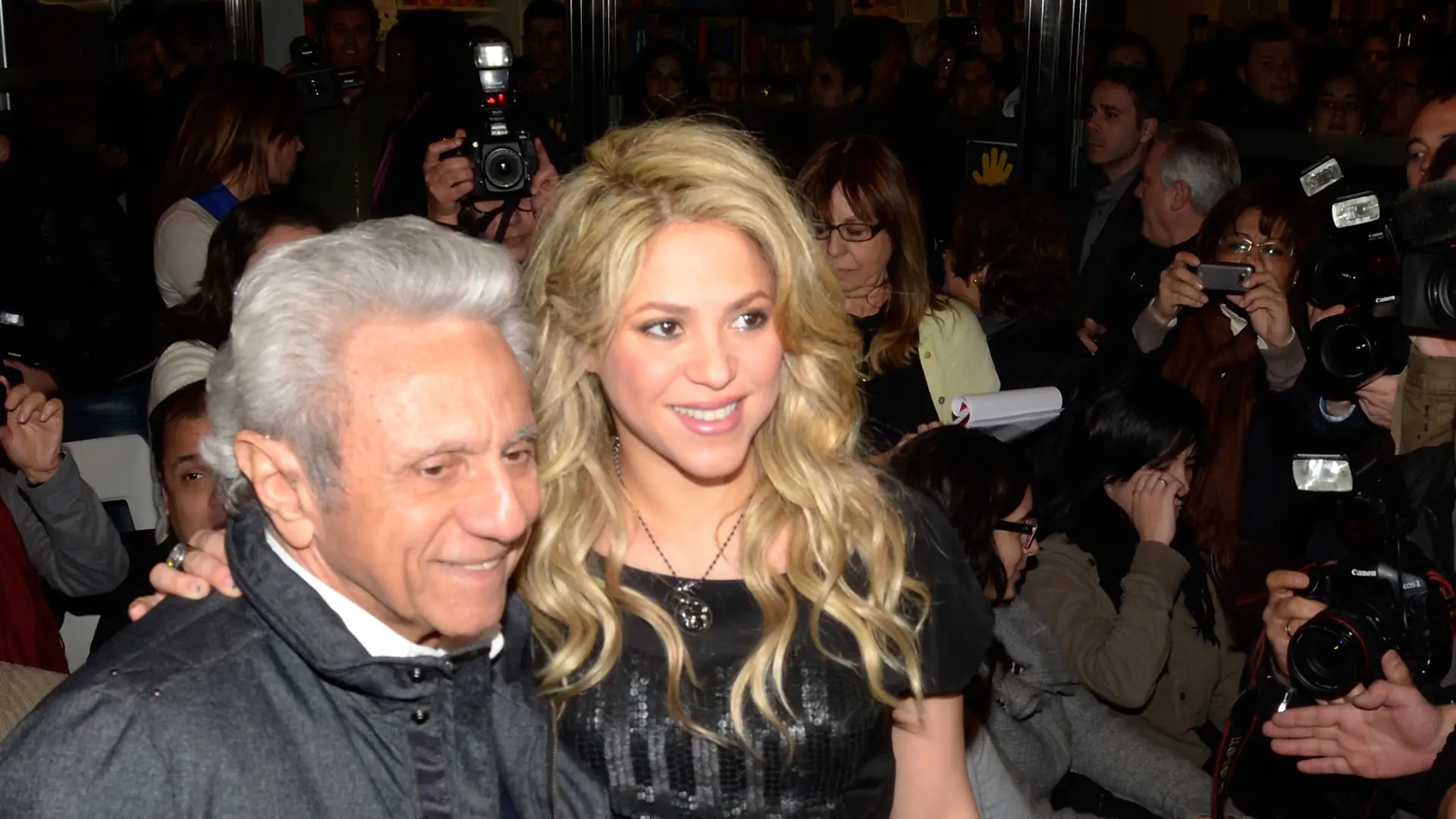 El padre de Shakira es dado de alta de la clínica de Barranquilla donde le trataban