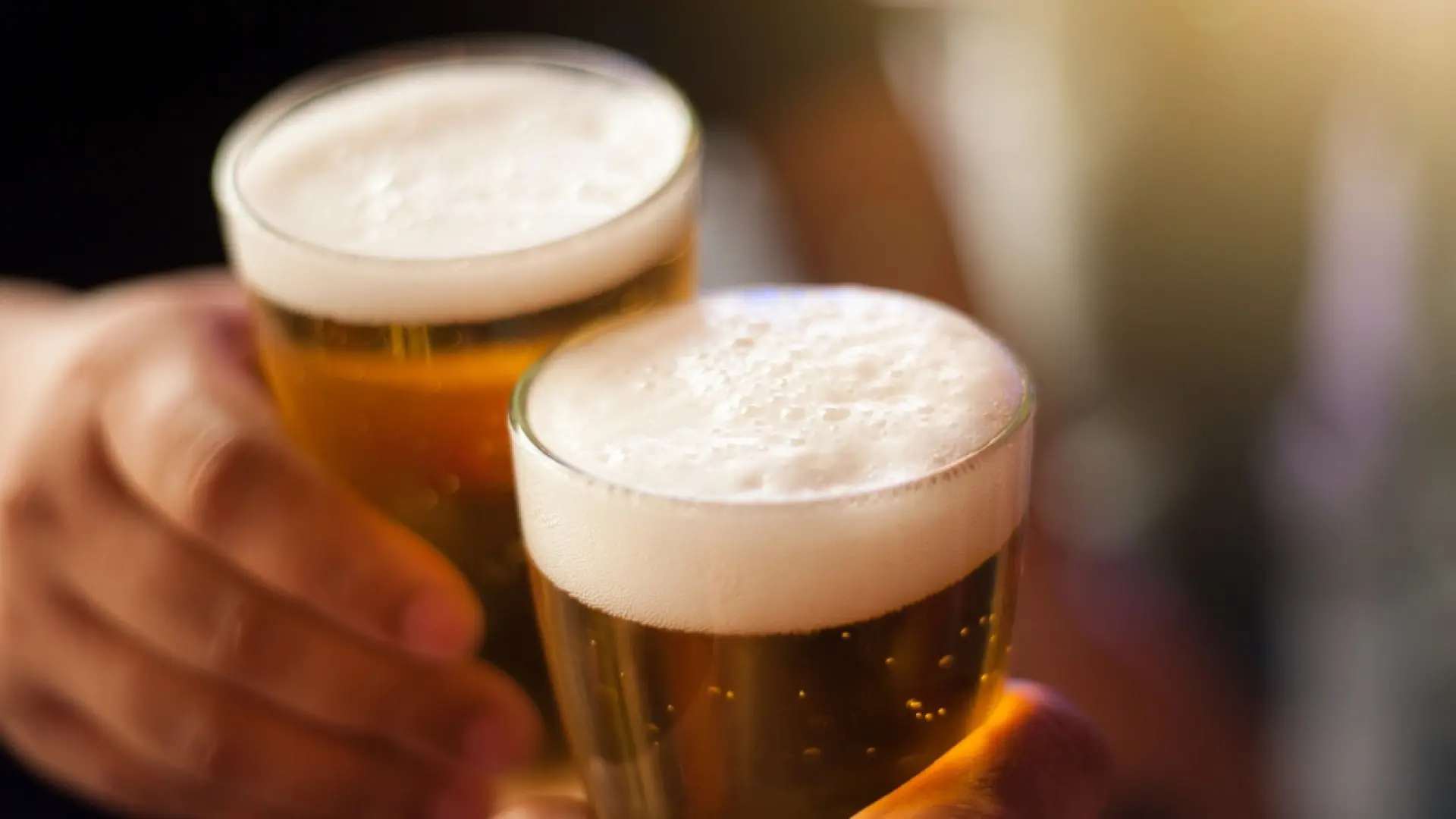 El síntoma tras beber alcohol que advierte que podríamos padecer cáncer en un futuro