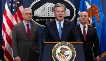 El director del FBI, Chris Wray, anuncia que dimitirá a su cargo