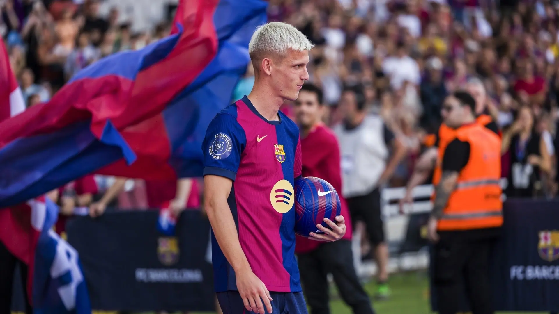 Dani Olmo no viajará a Barbastro para el partido del Barça en la Copa del Rey