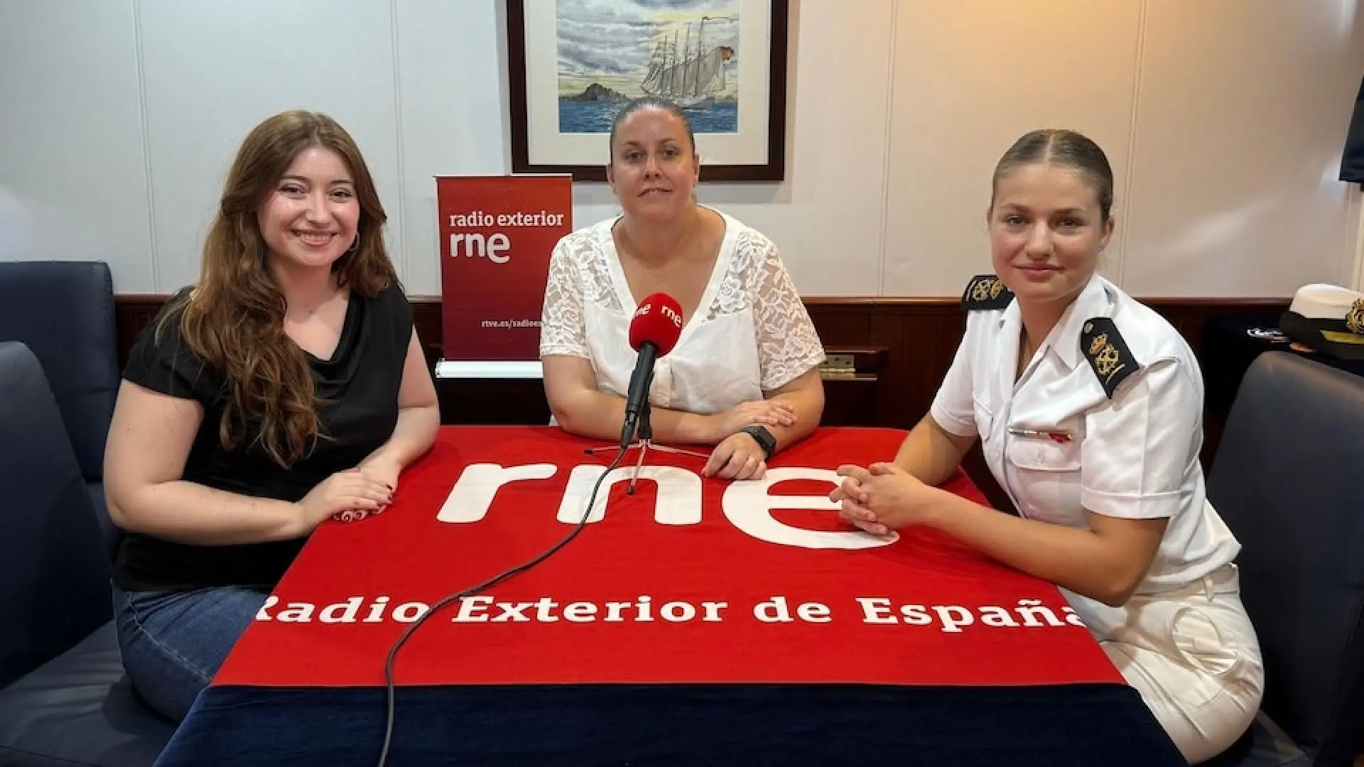 El mensaje de radio de la princesa Leonor a todas las gentes del mar: "Envío mi cariño a quienes están lejos de España"
