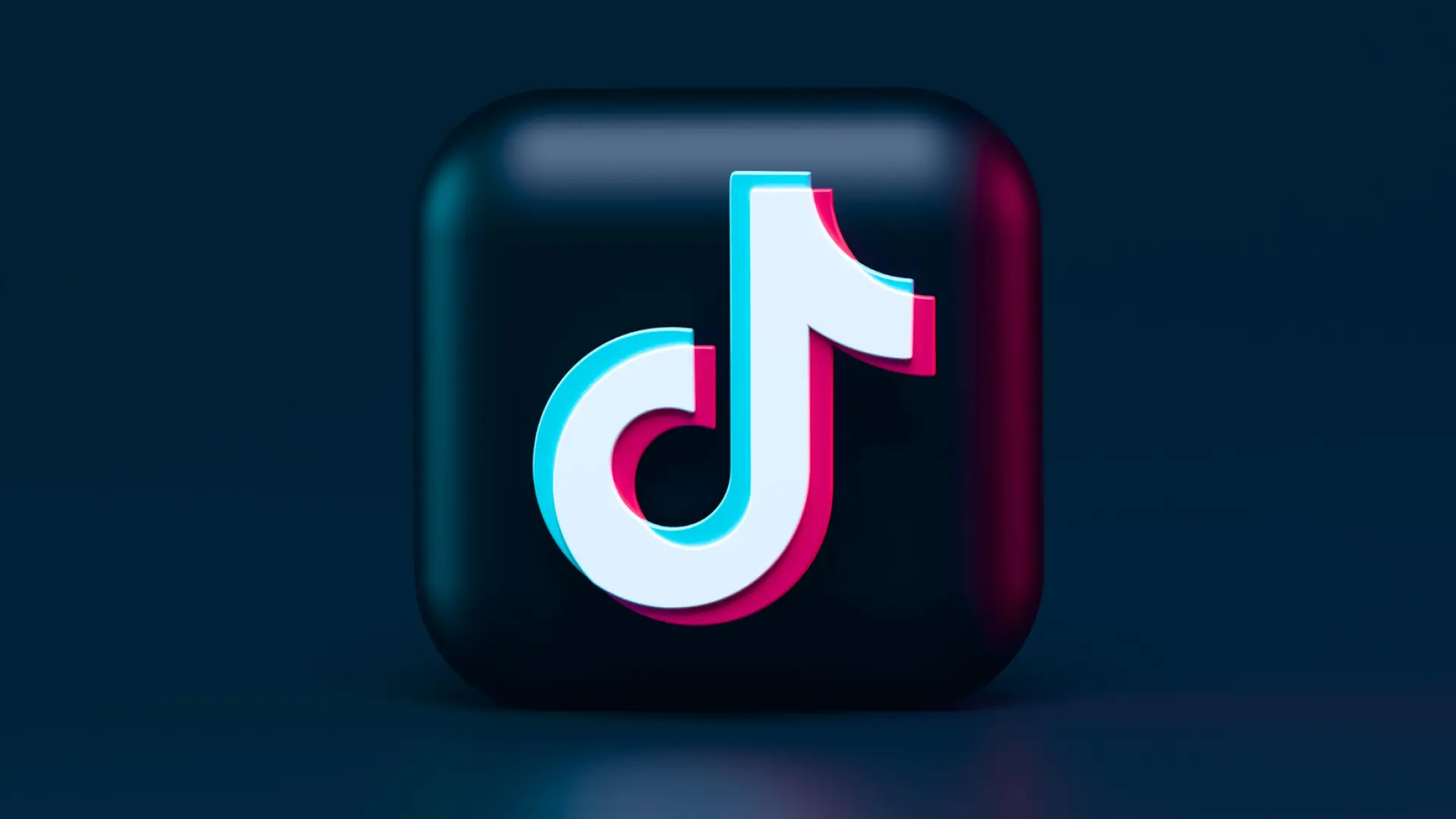 Bruselas concluye que TikTok infringe normativa UE sobre anuncios y abre puerta a multa