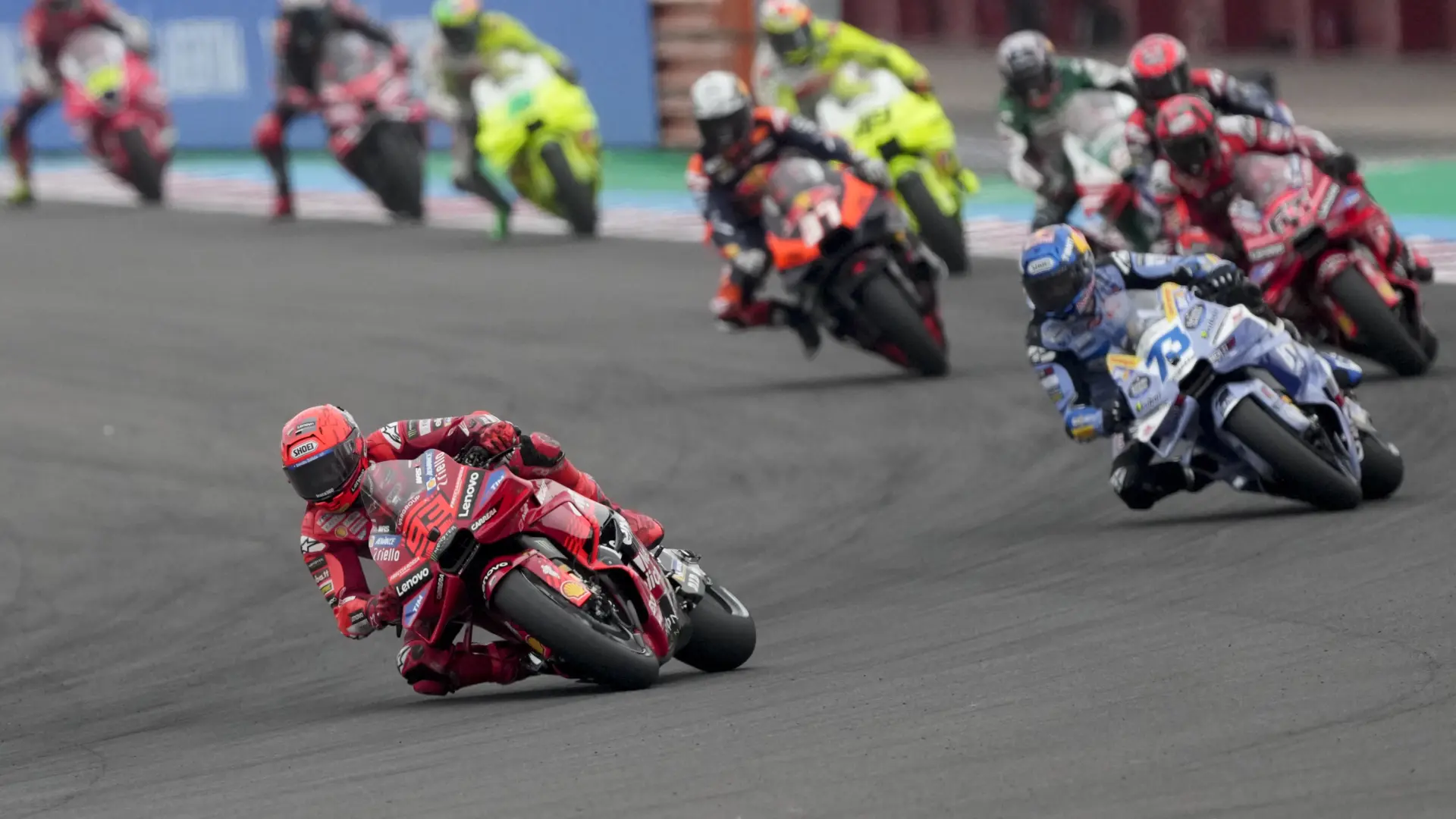 Salen a la luz los salarios de los pilotos de MotoGP: Marc Márquez, casi el doble que Pecco Bagnaia