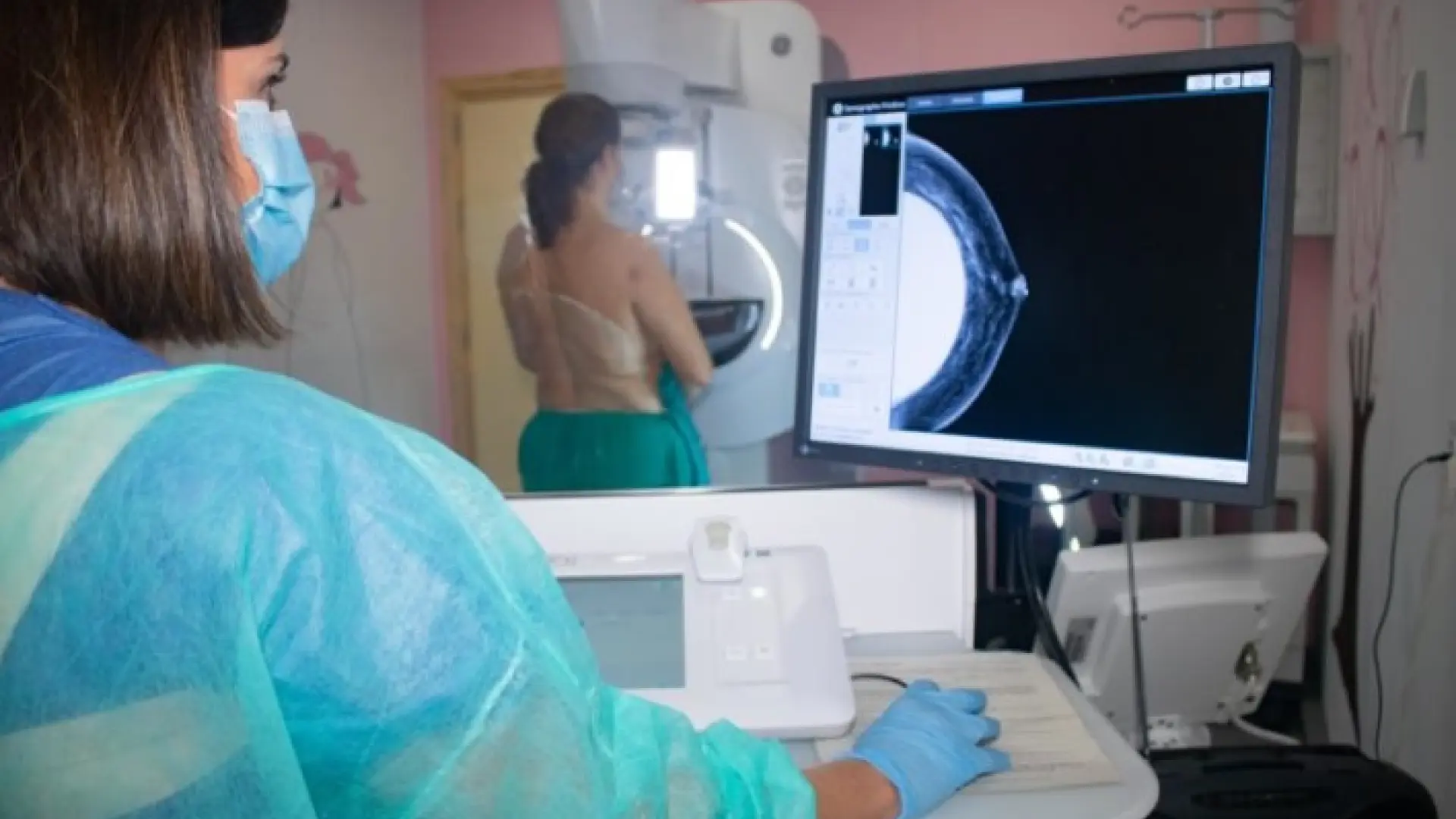 Éxito en el ensayo de un medicamento que mejora la supervivencia de pacientes con cáncer de mama avanzado