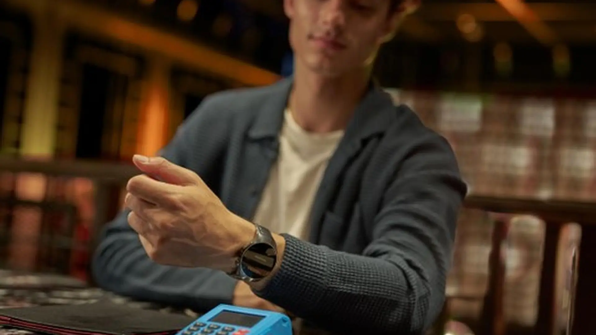 HUAWEI habilita en España los pagos NFC para los relojes inteligentes WATCH 5