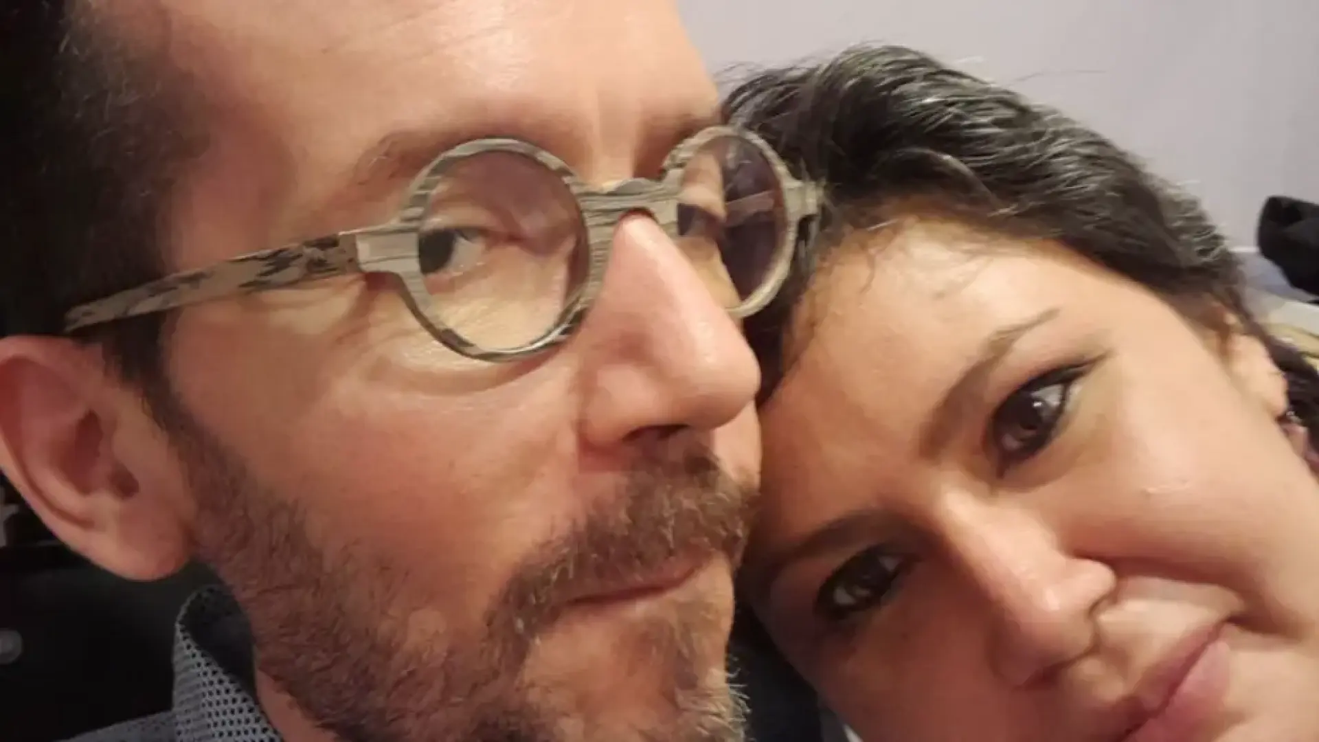 La mujer de Pablo Echenique anuncia su divorcio tras 12 años casados: «Ya era hora de pensar en mí»