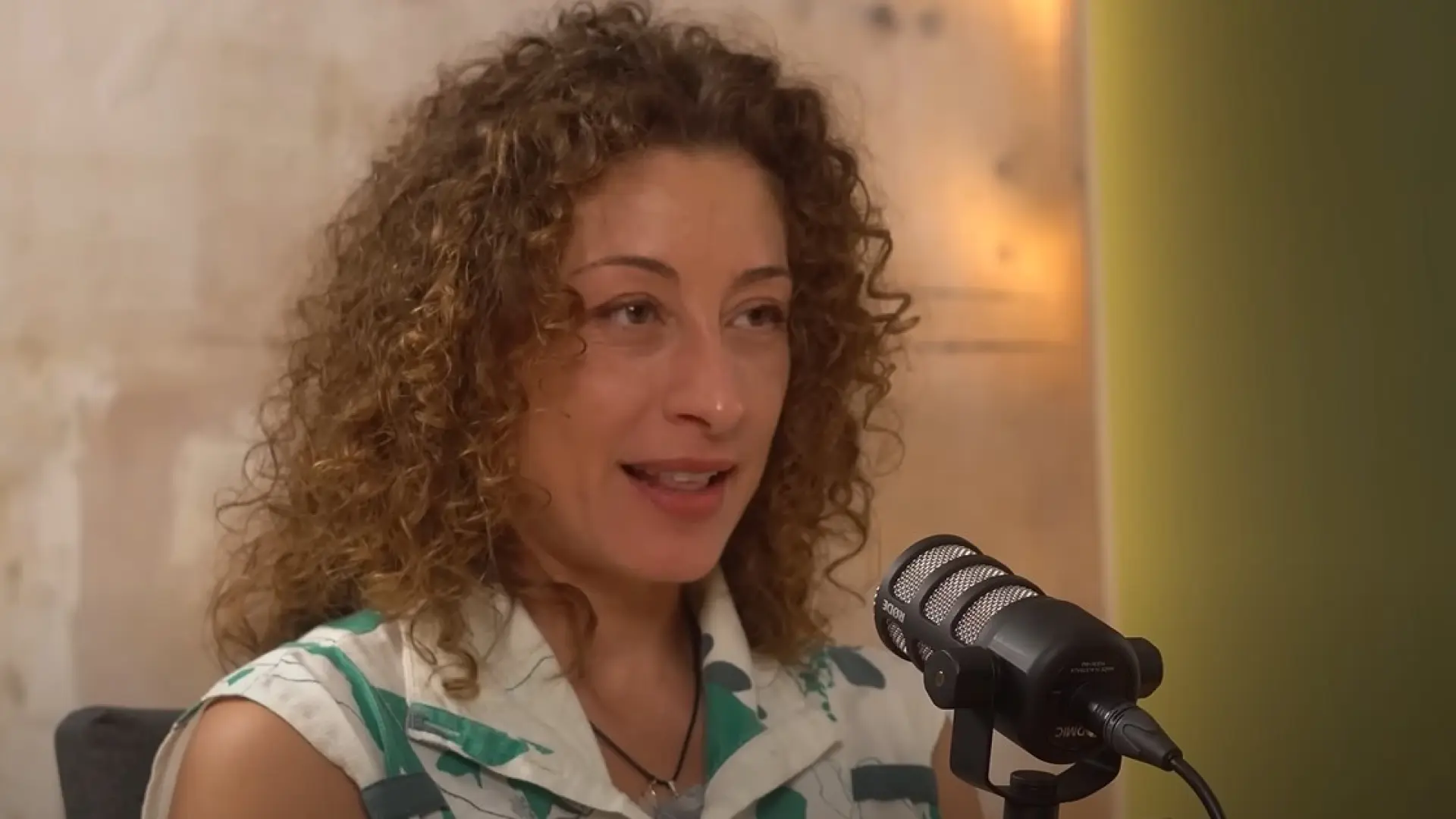 Asun González, experta en microbiota, lo tiene claro: «Lo ideal sería cenar a las cuatro»