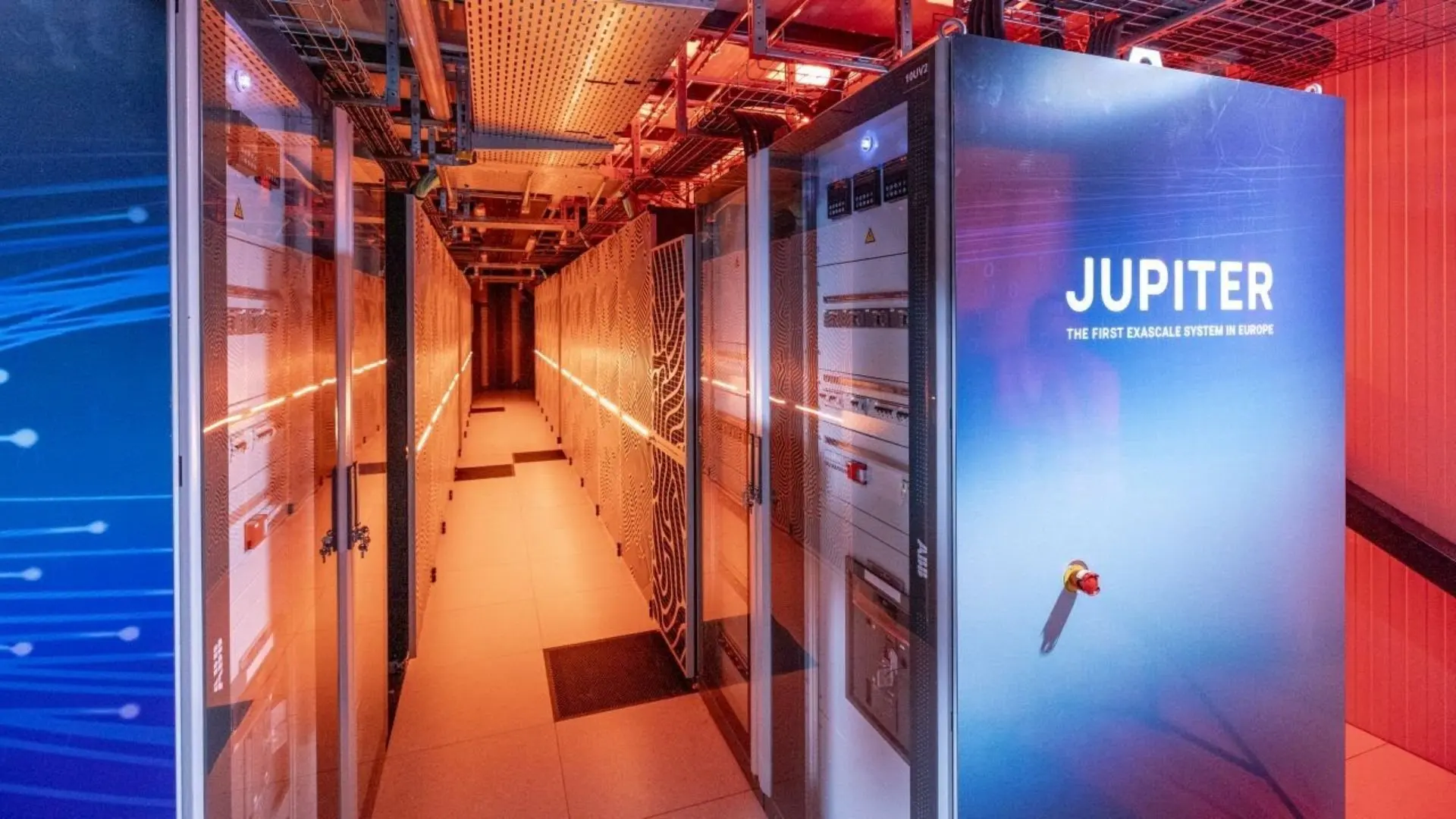 Europa da un salto histórico: JUPITER simula un procesador cuántico que mueve más de dos cuatrillones de datos en cada operación