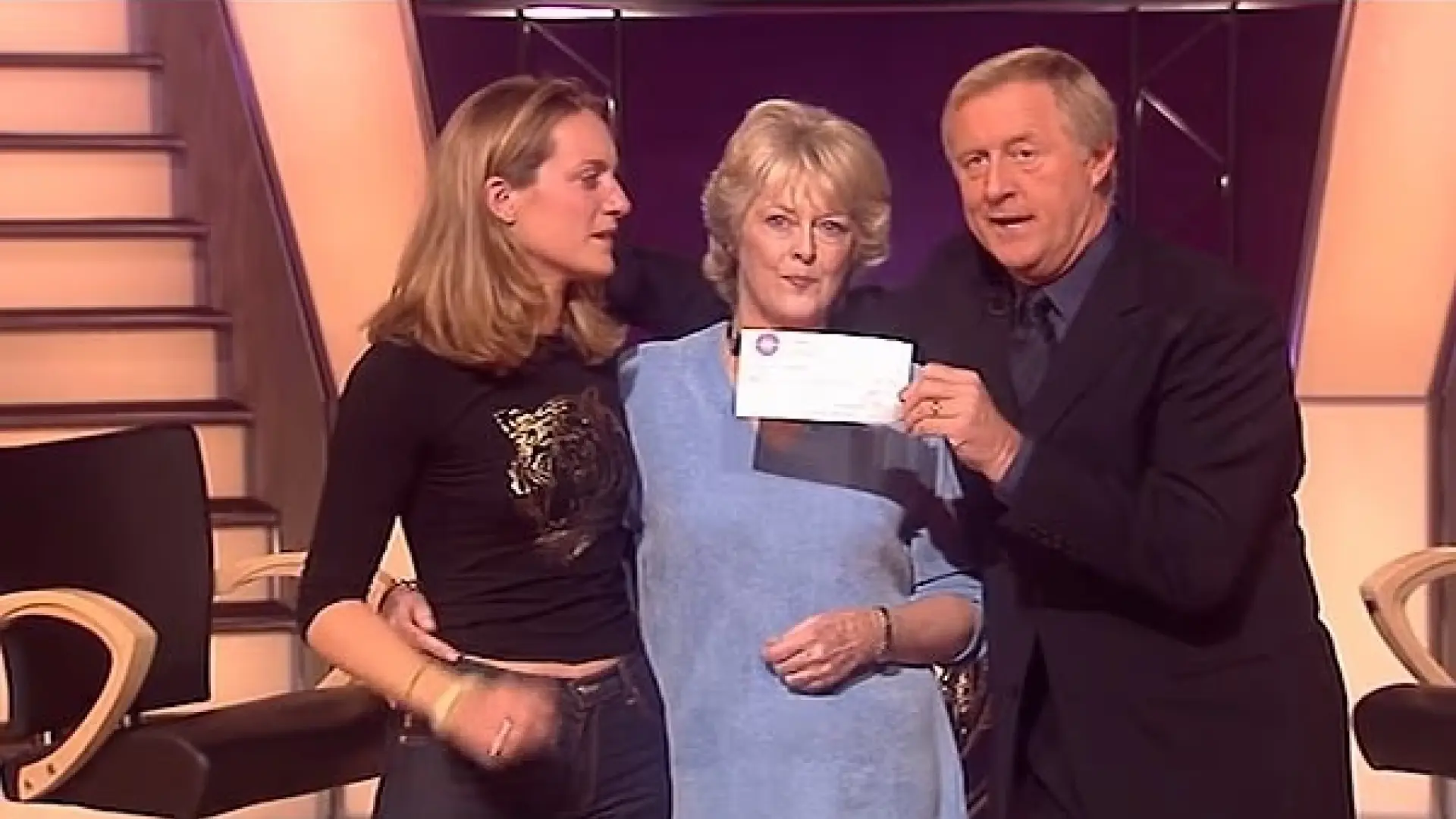 La primera ganadora de la historia de '¿Quién quiere ser millonario?', 25 años después: «El dinero aún está en el banco»