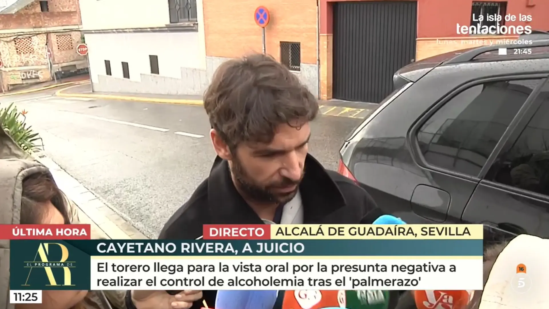 Cayetano Rivera revela cómo ocurrió su accidente de tráfico: «Me despisté porque fui a coger el mando»