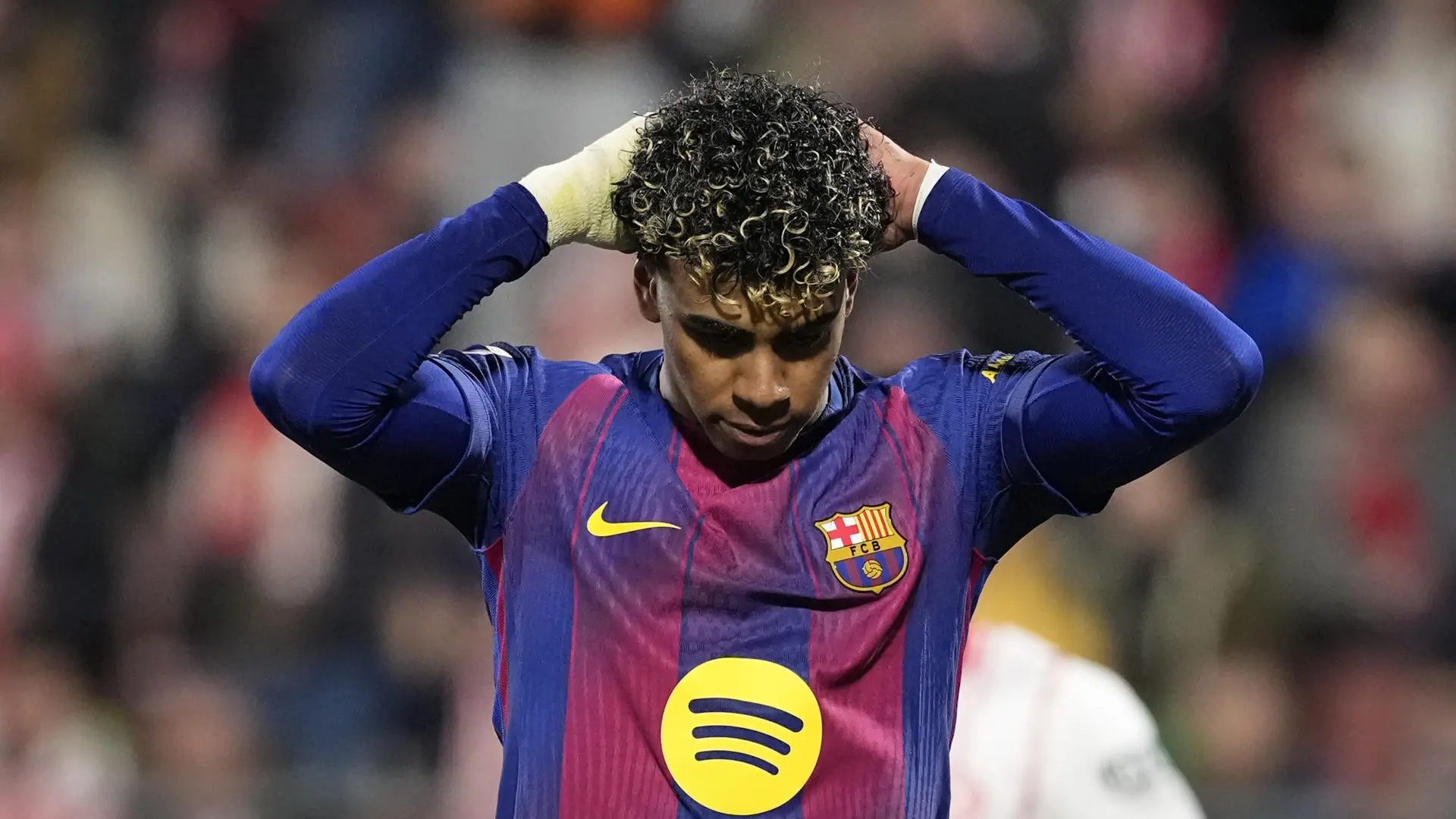 El Barça se hunde en Montilivi con una dura derrota ante el Girona y pierde el liderato de LaLiga