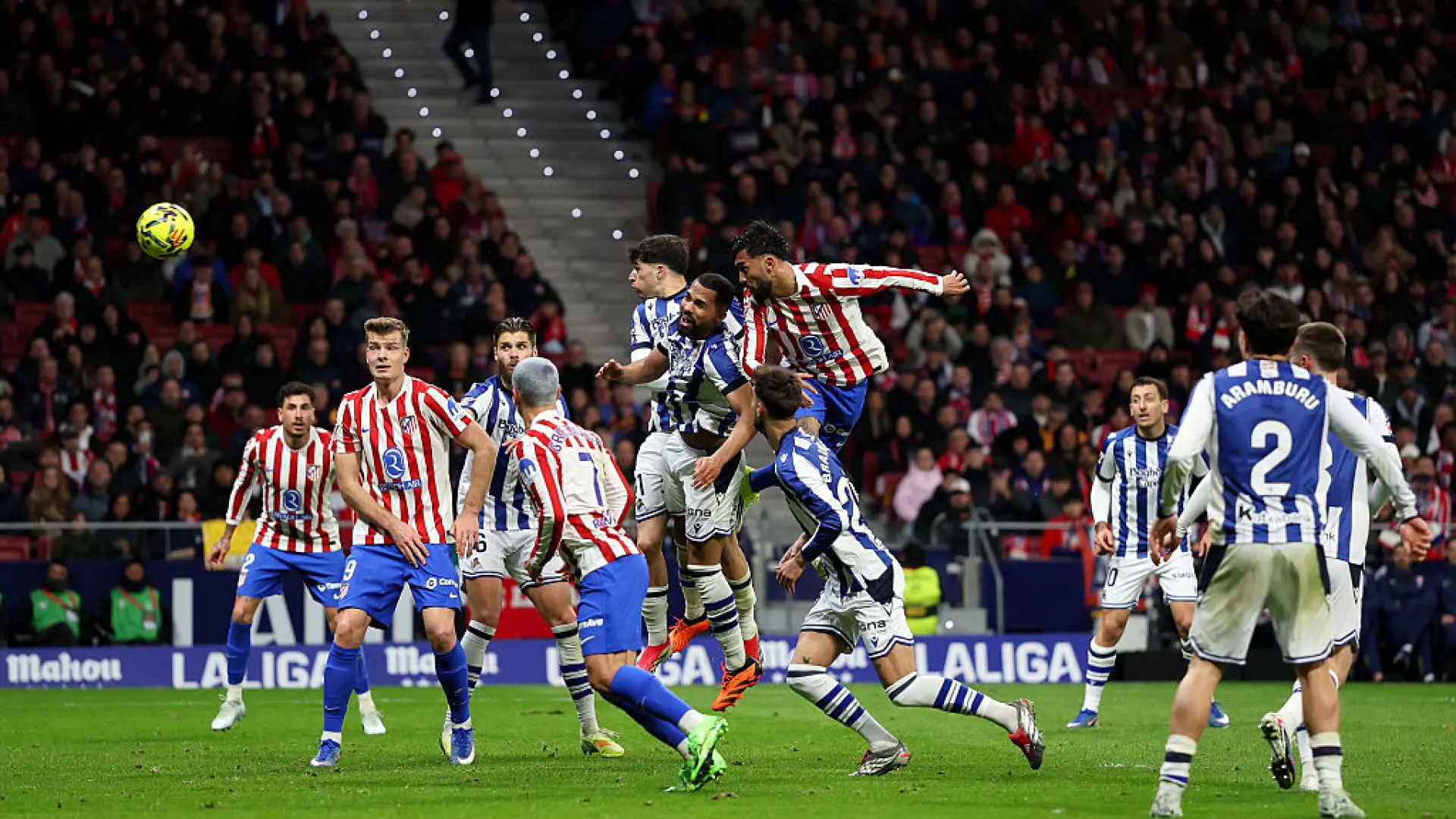 Indignación entre los aficionados de Atlético y Real Sociedad por la final de la Copa del Rey: «Se debería quedar La Cartuja vacía»