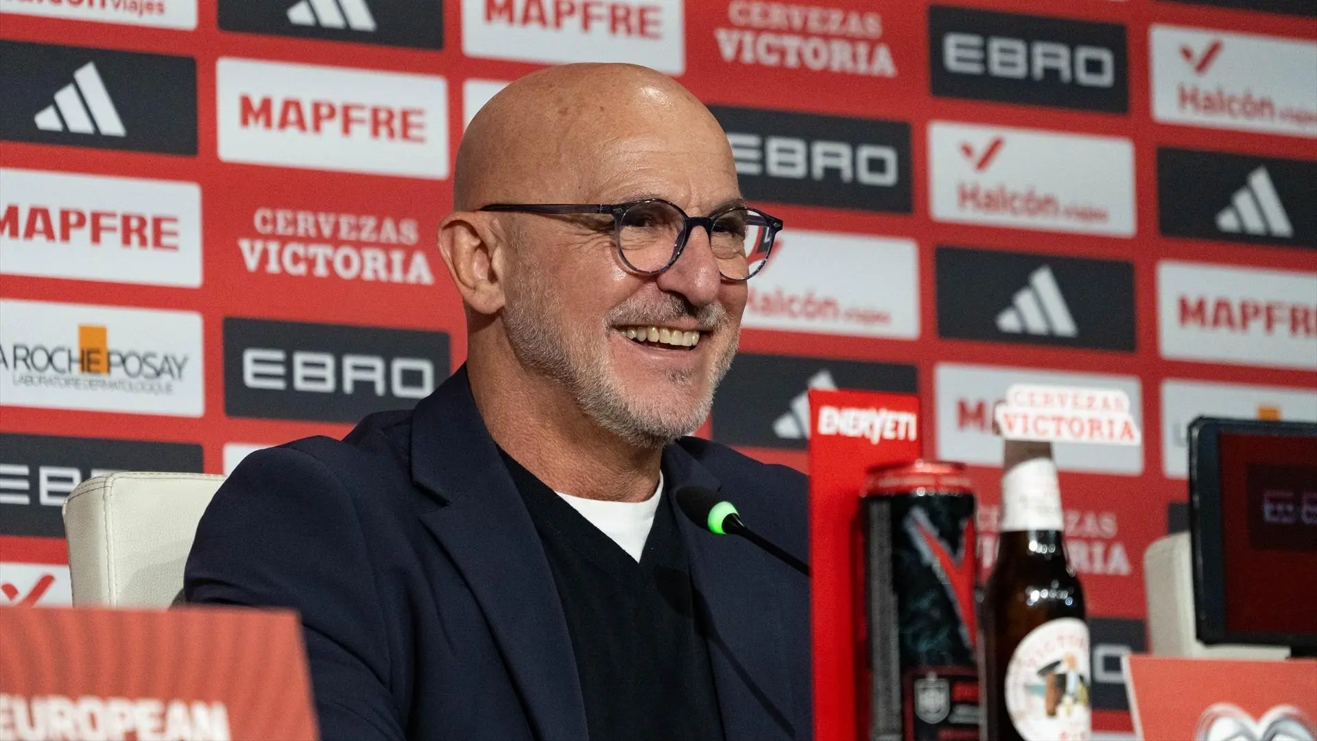 Luis de la Fuente, sobre los posibles pitos a Joan Garcia: «Los jugadores no son de ningún club, son de la selección»