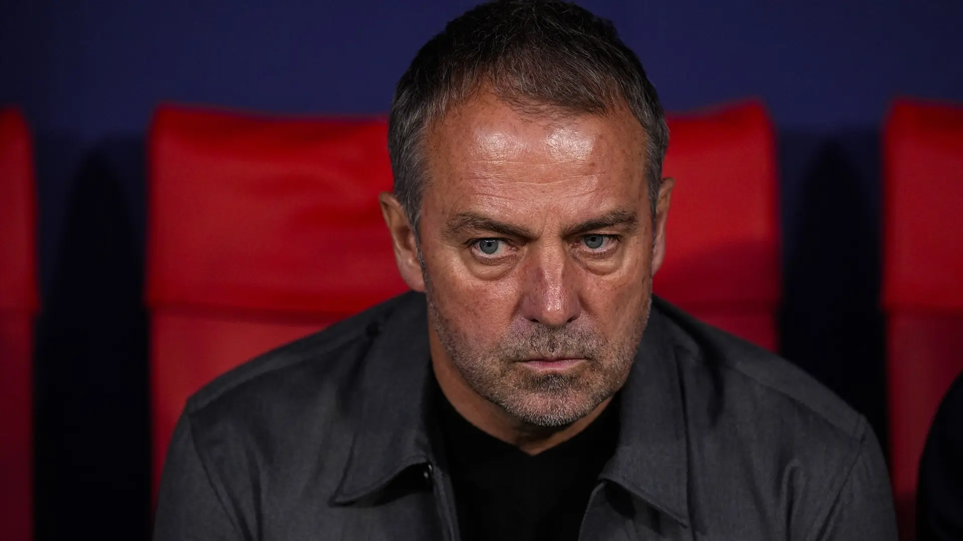 Hansi Flick pasa de criticar el arbitraje: «No voy a hablar sobre eso porque ya no se puede cambiar»