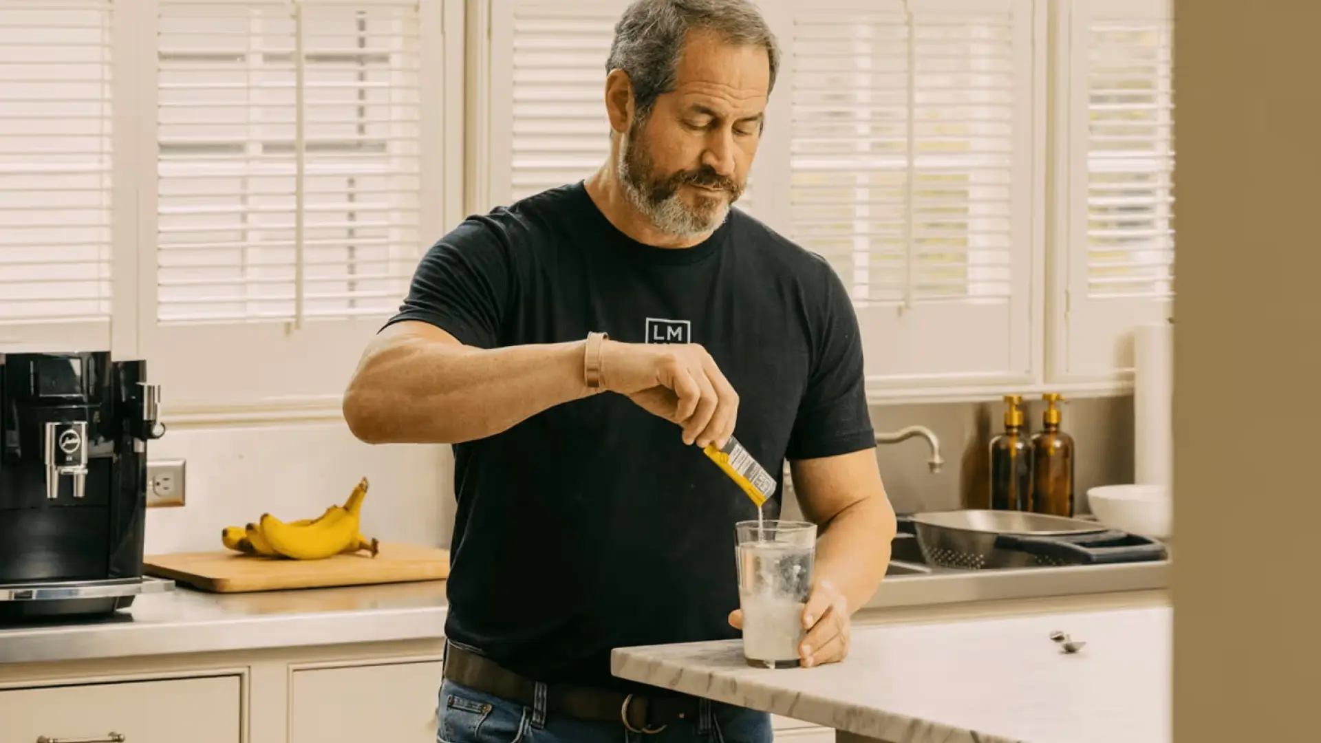 Jeremy London, cirujano cardiaco: «Estas son los cinco hábitos que hay que dejar para retrasar el envejecimiento»