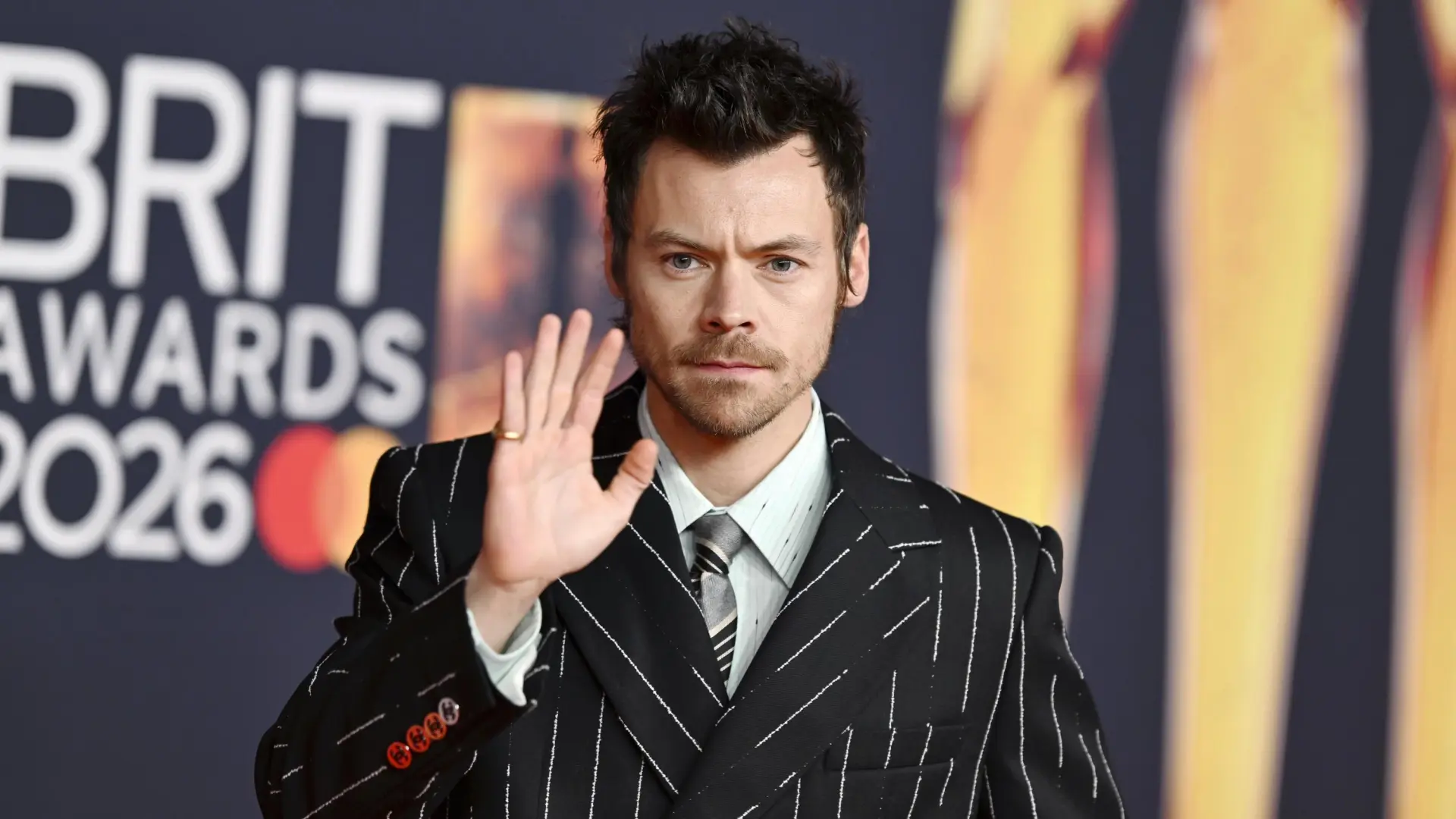 Harry Styles confiesa cómo perdió la virginidad durante el inicio de una canción, y… solo duró 10 segundos
