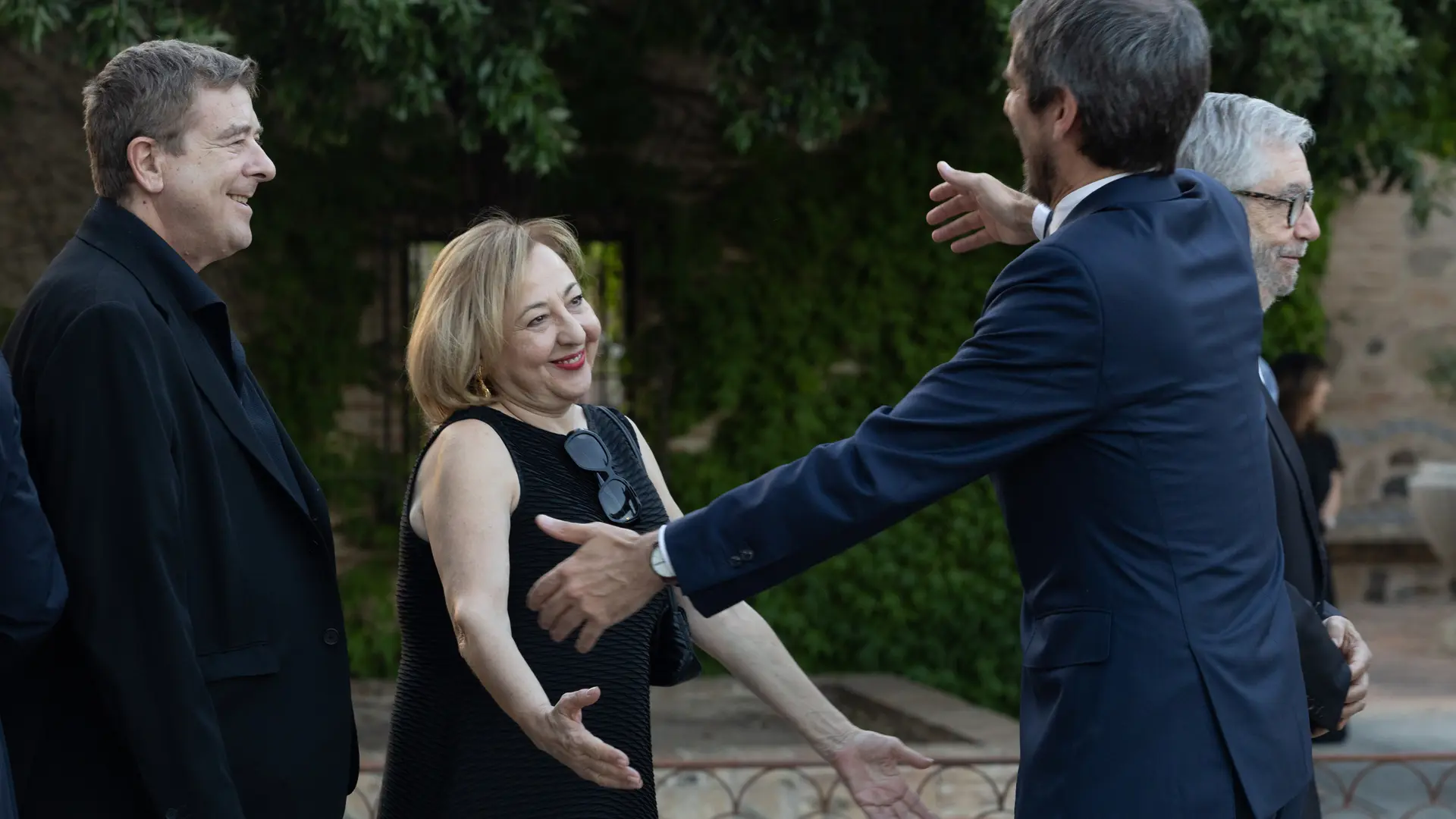 Carmen Machi aparece públicamente junto a su novio Vicente, después de años de discreción y privacidad