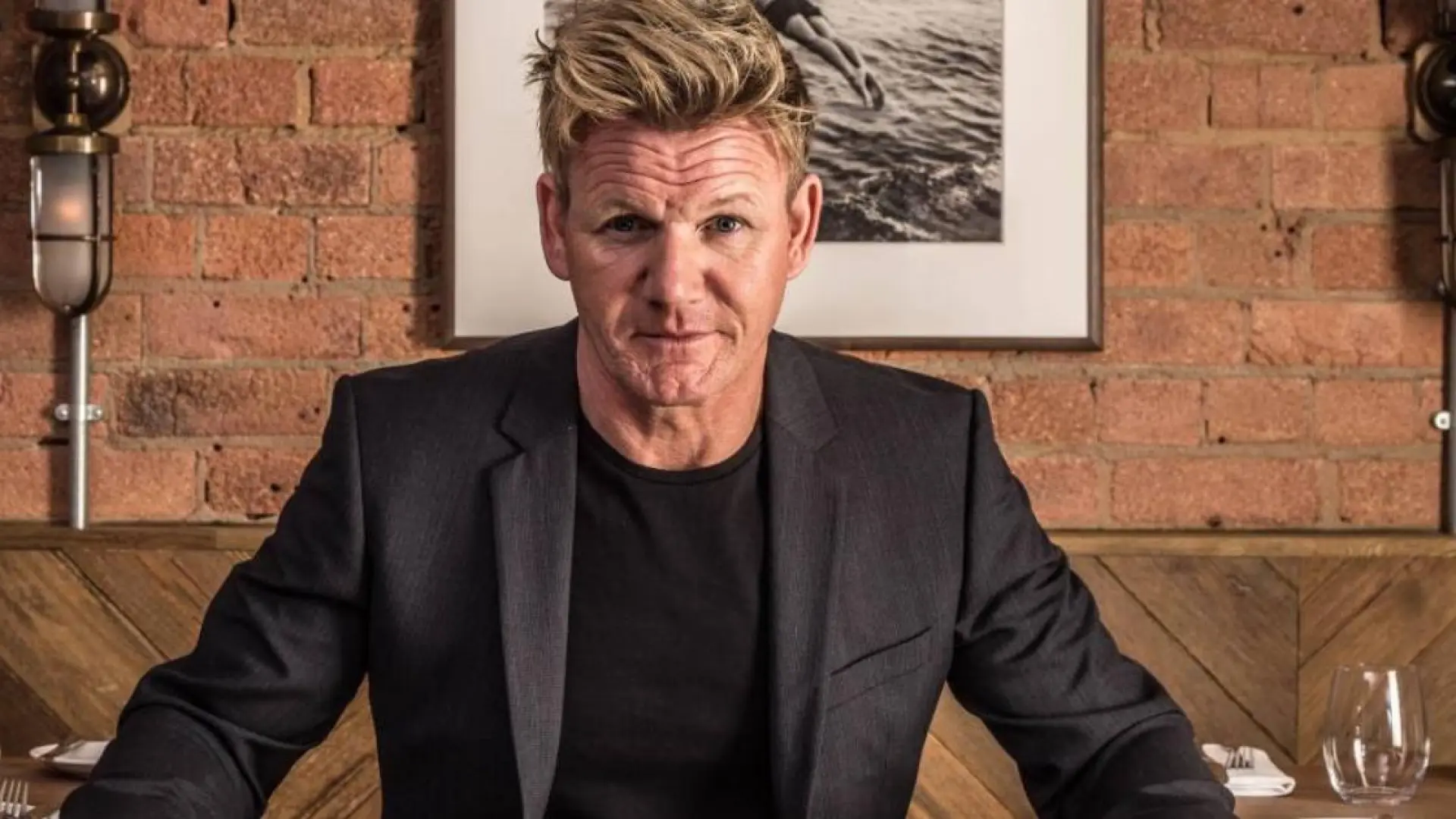 Gordon Ramsay responde a la 'tiktoker' que le acusó de dejar a un perro hacer caca en su restaurante